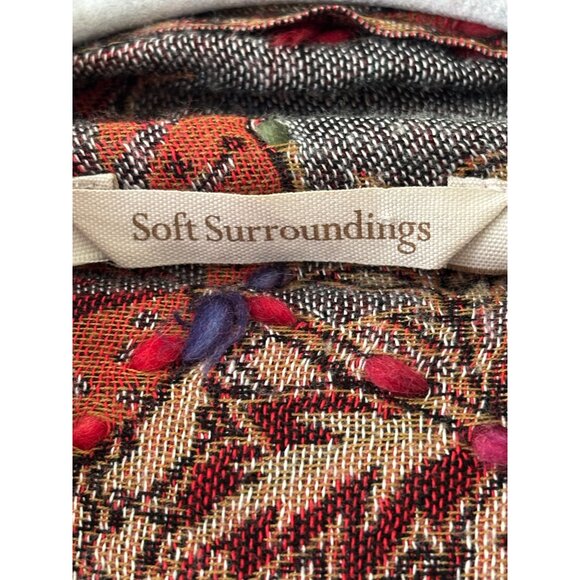 Soft Surrounding Bohemian Embroidered Floral Patterned Fringe Vest Shawl - Picture 6 of 12